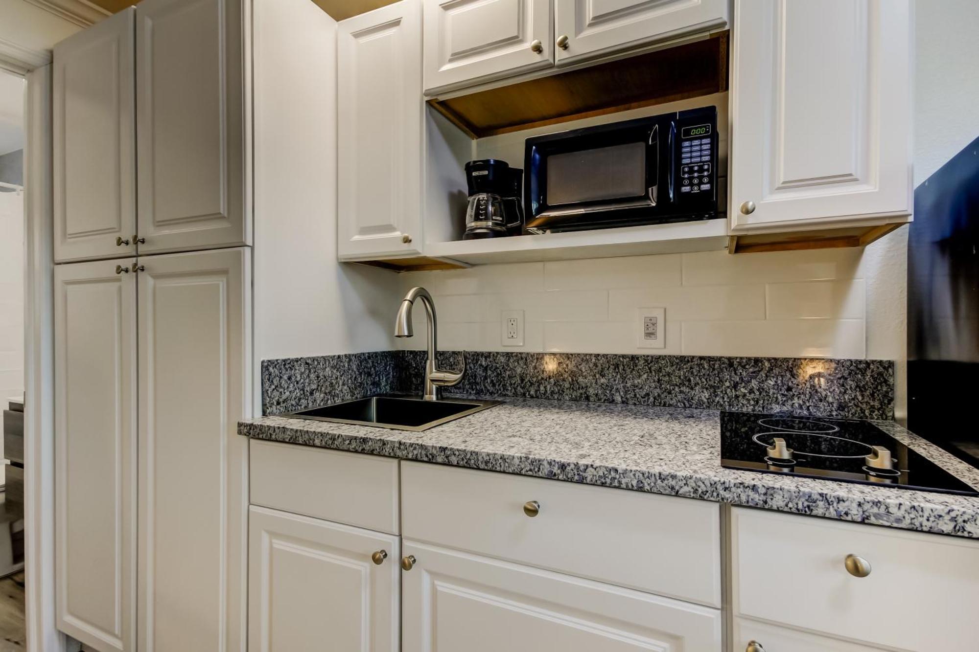 Carousel Suites -Redington Shores Ngoại thất bức ảnh