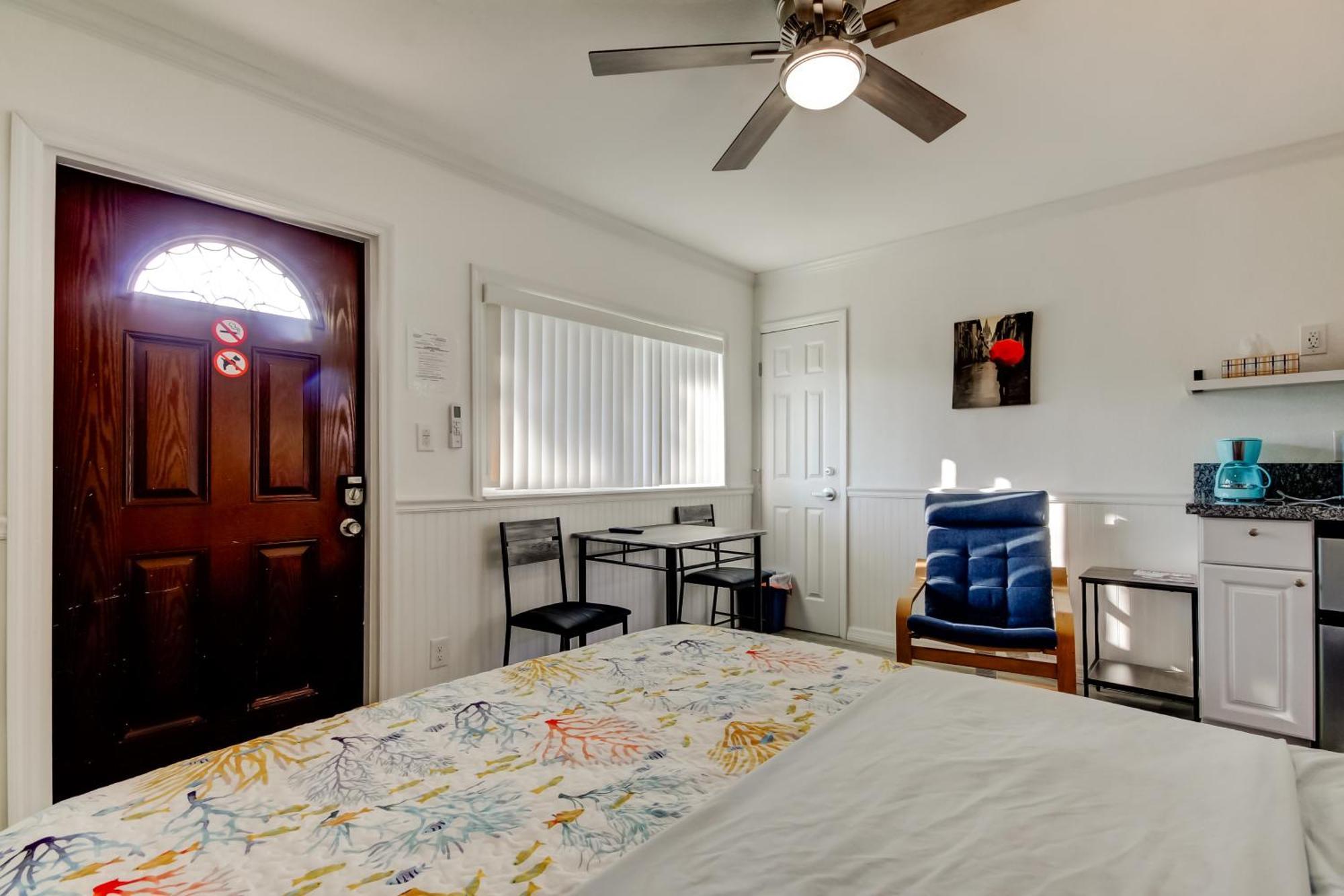 Carousel Suites -Redington Shores Ngoại thất bức ảnh
